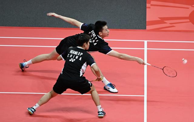 德国队险胜法国队,石宇奇统治全场 德国队险胜法国队,石宇奇统治全场