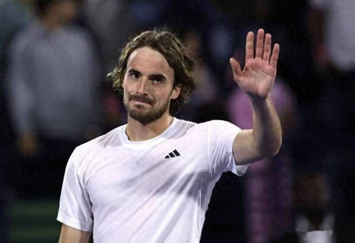 ATP总决赛险胜法网,西西帕斯扛起全队 ATP总决赛险胜法网,西西帕斯扛起全队