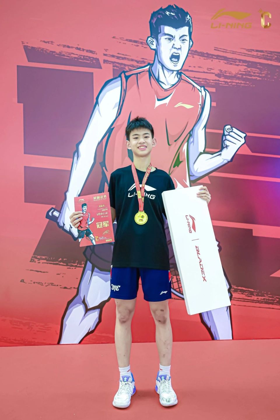 韩国羽毛球队力克泰国羽毛球队，谌龙高光表现