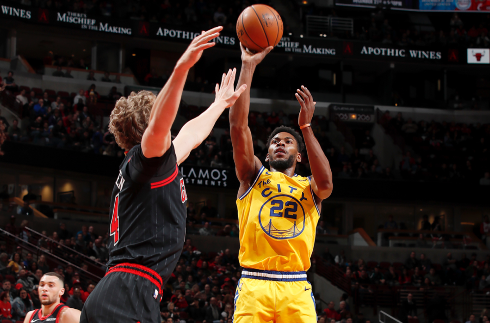 勇士横扫公牛，波特绝境逆转