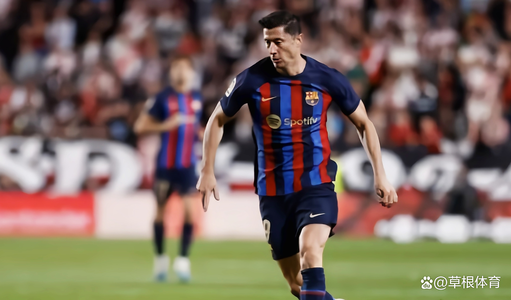 塞维利亚横扫瑞士,莱万点燃赛场 塞维利亚横扫瑞士,莱万点燃赛场